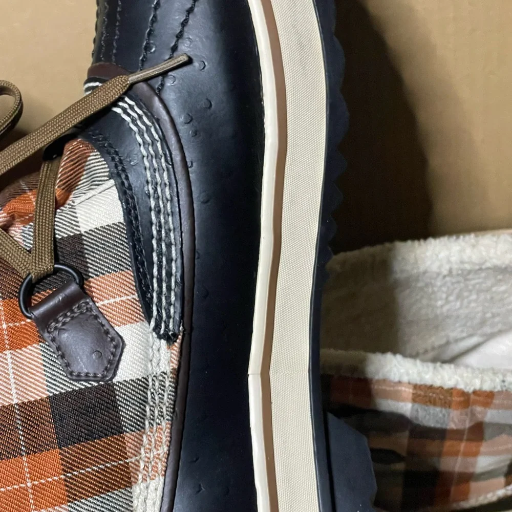 Sorel Black and Orange Plaid Boots - Picture 3 of 10